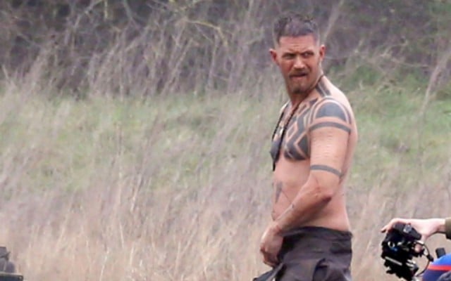 Tom Hardy Takes It Off for New Role