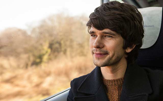 Ben Whishaw Says Staying in the Closet ‘Made It Worse’