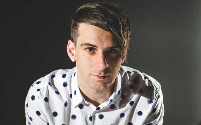Christian Singer Talks Coming Out as Gay on ‘The View’