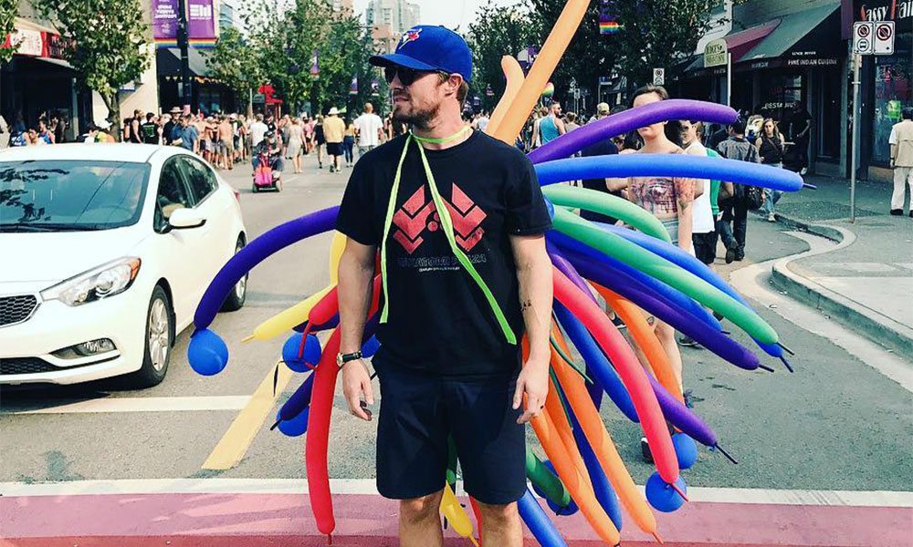 Stephen Amell Took Down Homophobic Trolls on Facebook