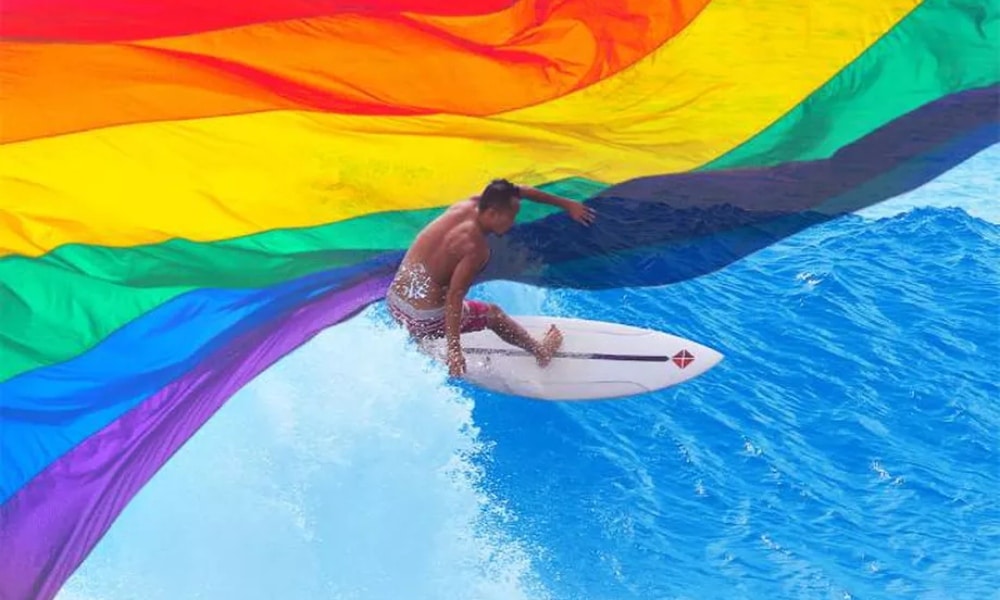 This Surfer Just Became China’s First Openly Gay Pro Athlete