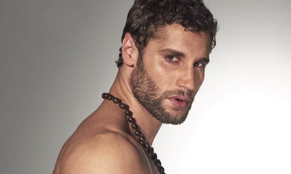 Franco Noriega Debuts Steamy Music Video ‘Me Aceleras’