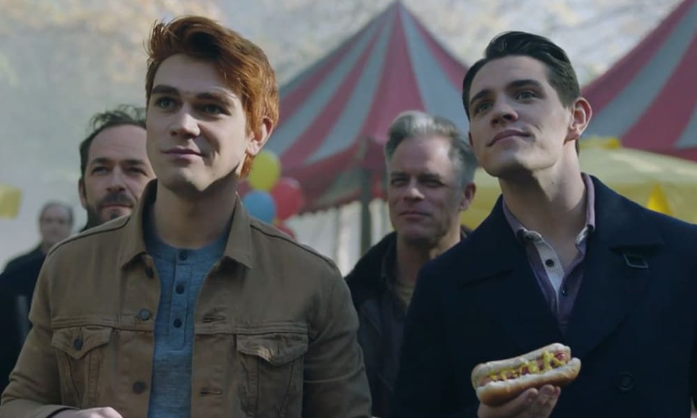 KJ Apa Wants to Be Part of a Gay Storyline on ‘Riverdale’