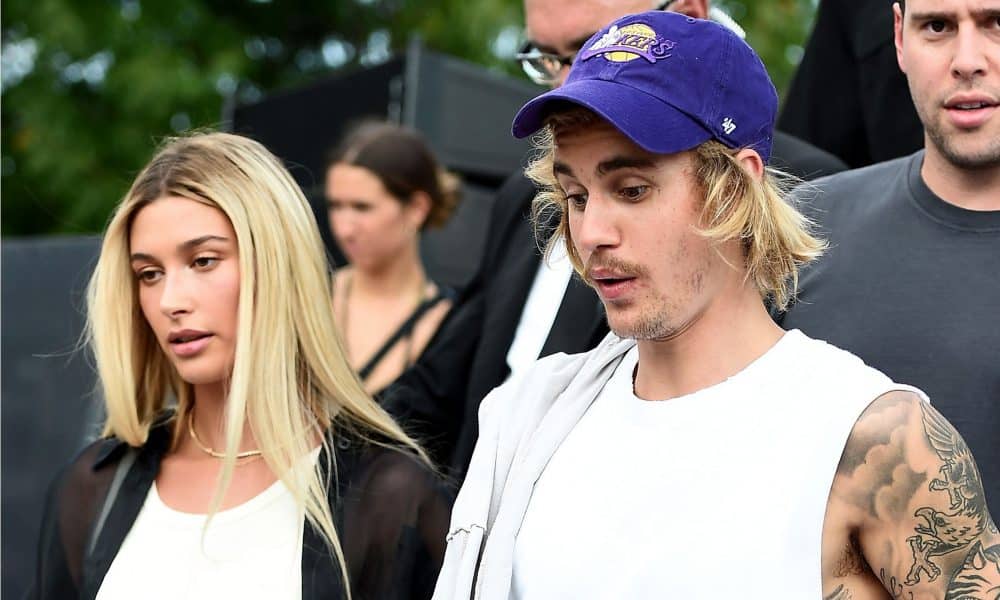 Justin Bieber Spotted ‘Kissing and Holding Hands’ at Gay Bar