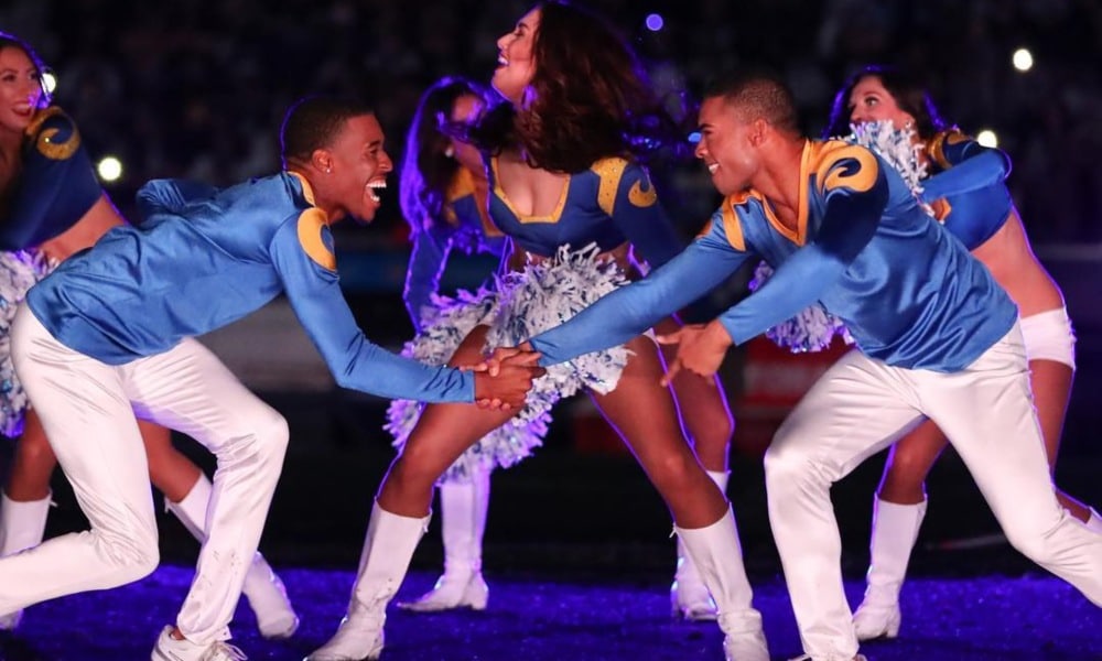 Super Bowl’s First-Ever Male Cheerleaders Slay the Field