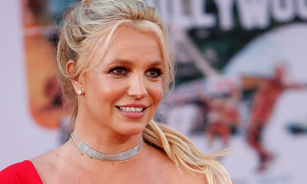 Britney Spears Is Breathtaking on Cover of ‘V Magazine’