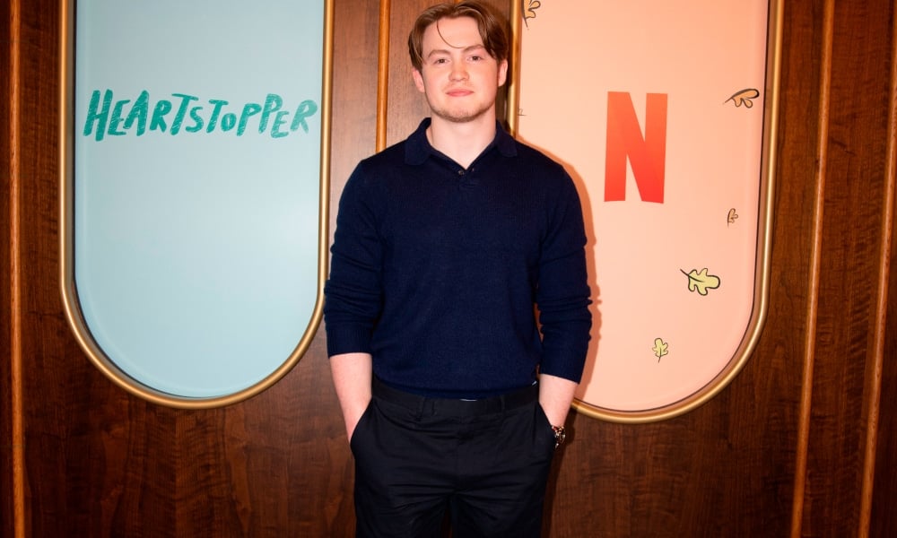 Kit Connor Takes Home Award, Dishes on ‘Heartstopper’ Popularity