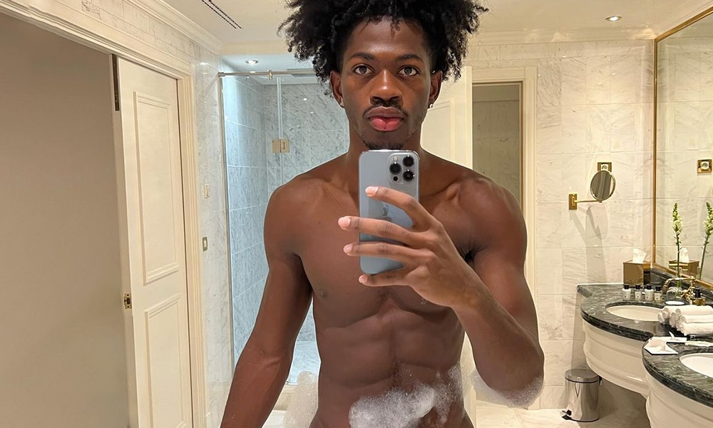 Lil Nas X Gets Dirty for Bubble Bath Selfies