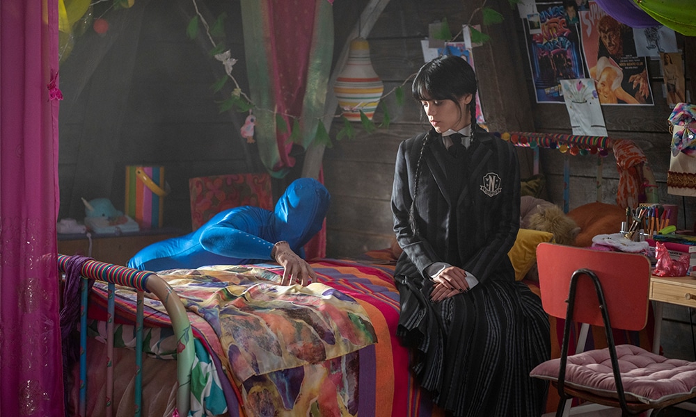 21 Revealing Behind-The-Scenes Photos of ‘Wednesday’