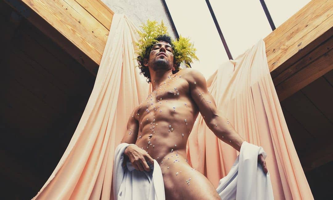 64 Photos That Prove Masculinity Can Be Queer AF