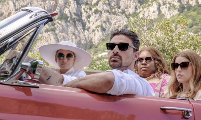 (L to R) Emily (Blake LIvely), Dante (Michele Morrone), Vicky (Alex Newell) and Stephanie (Anna Kendrick) in ANOTHER SIMPLE FAVOR. / Photo: Prime Video