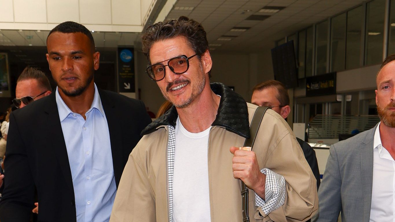 Pedro Pascal’s Viral Premiere Moment Proves He’s Still the Internet’s Favorite Daddy