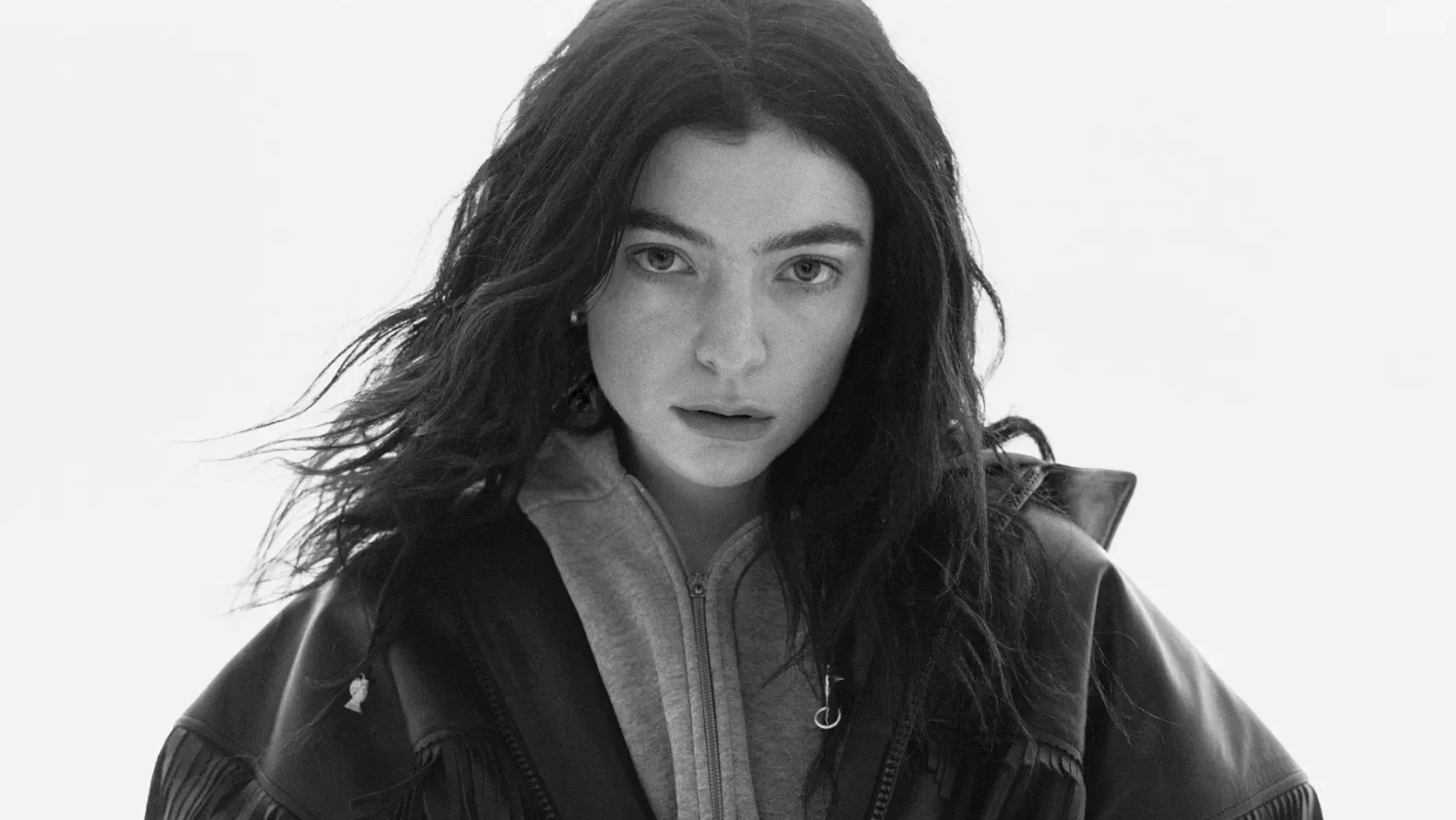 Lorde Embraces Gender Fluidity and Creative Freedom in Powerful New Single ‘Man of the Year’