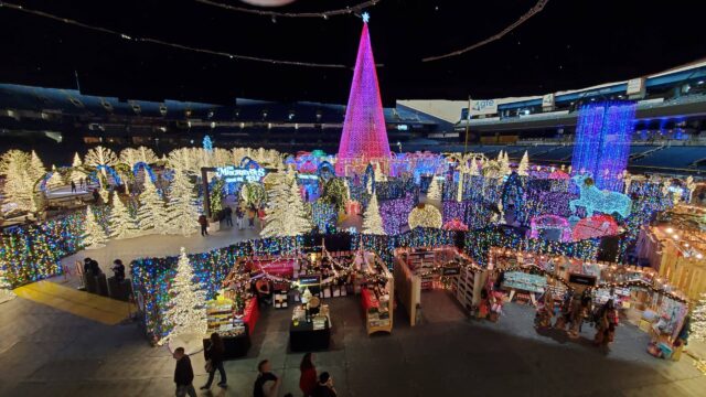 Enchant Christmas
St. Petersburg Florida