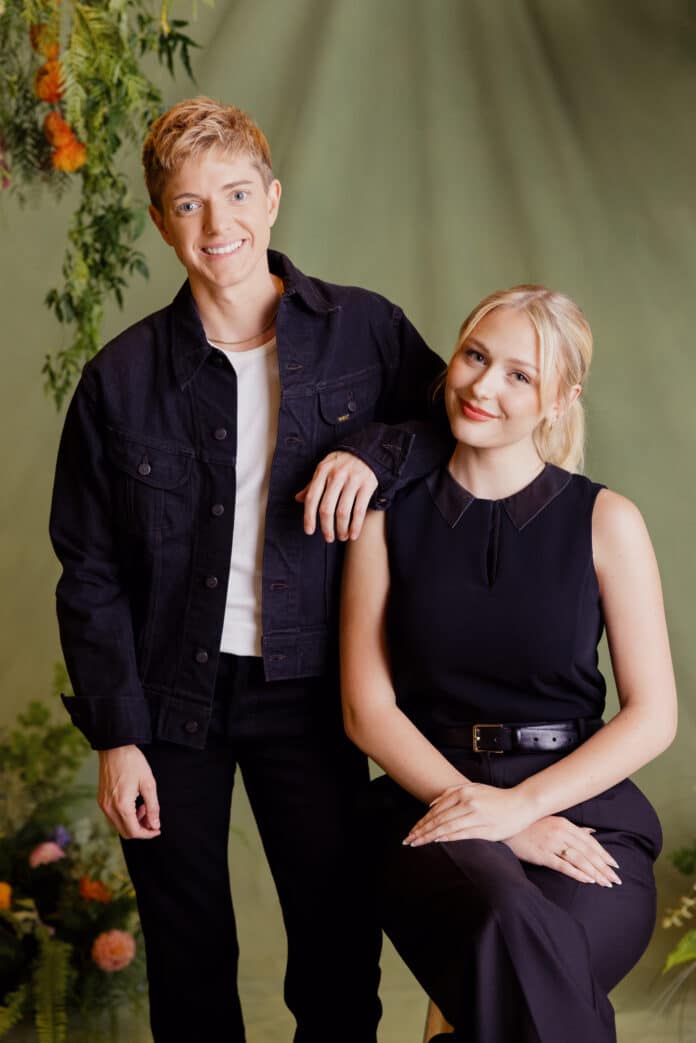 Mae and Alyvia at the Netflix Portrait Studio at the Wayward Tastemaker Event on September 20, 2025 in Los Angeles Cr. Nolwen Cifuentes/Netflix © 2025