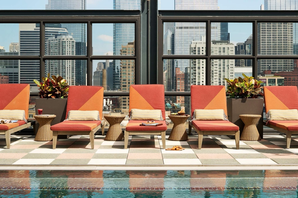 The rooftop pool at The Hoxton, Chicago