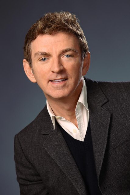 GLAAD will honor Michael Patrick King with the Vito Russo Award for his decades-long impact on LGBTQ storytelling in TV and film.