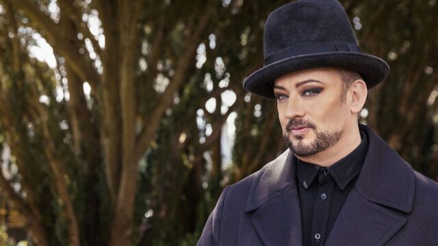 Boy George and George Michael (Band Aid) – Do They Know It’s Christmas?