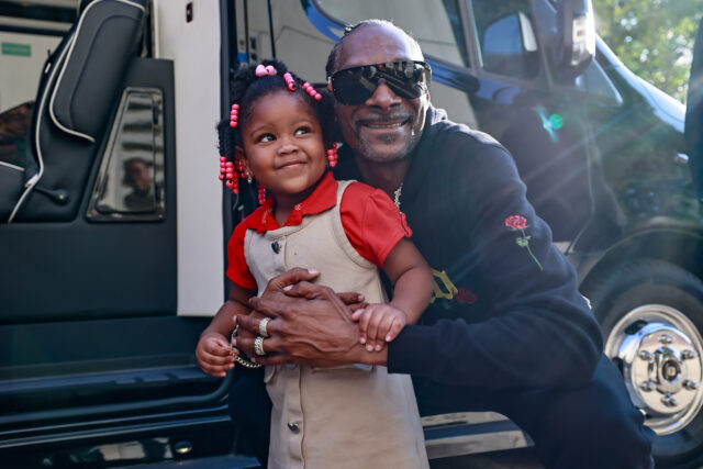 Snoop Dogg teams with GLAAD at Jackson State to support LGBTQ+ families and educate Gen Z on HIV prevention and awareness.