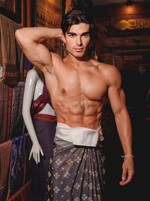 Mr. Spain wrapped in the elegance of Isan Thai silk for Mister Global, 2025