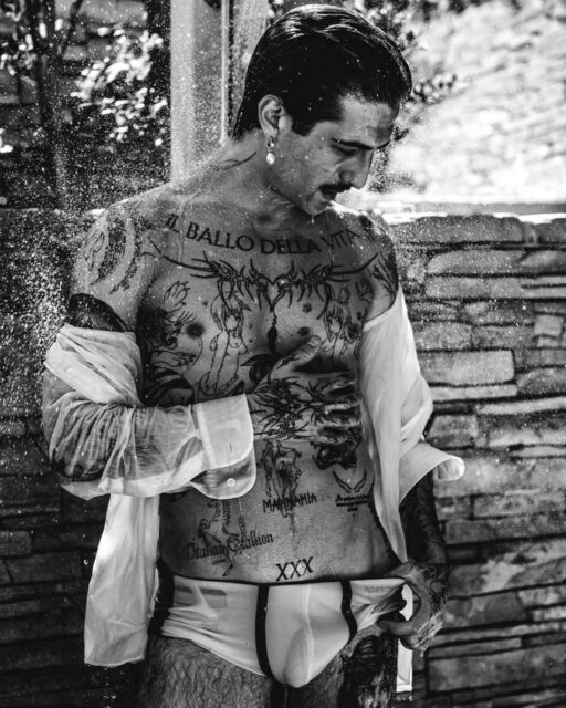 Damiano David stuns in a steamy Damon Baker photoshoot, showing off tattoos, curves, and rock-star energy while his solo career rises.