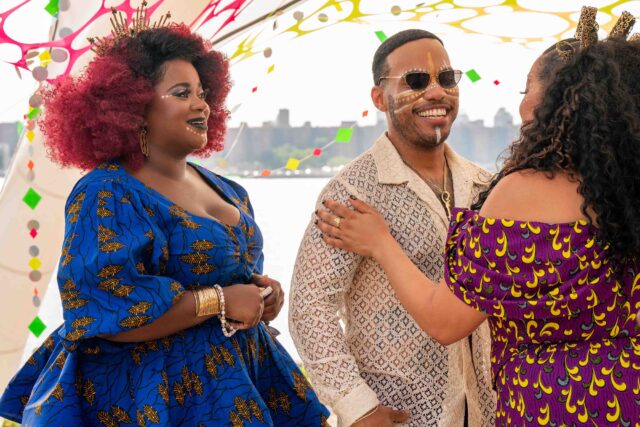 SURVIVAL OF THE THICKEST SEASON 2. (L to R) Alecsys Proctor-Turner as Nala, Anderson .Paak, and Michelle Buteau as Mavis in Episode 202 of Survival of the Thickest, Season 2. Cr. Vanessa Clifton/Netflix © 2024