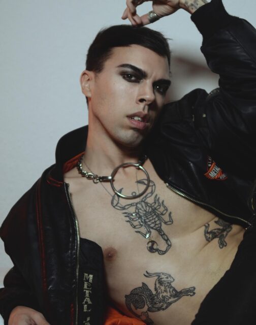 Dark sensual photos of the male form by Andrea Galad