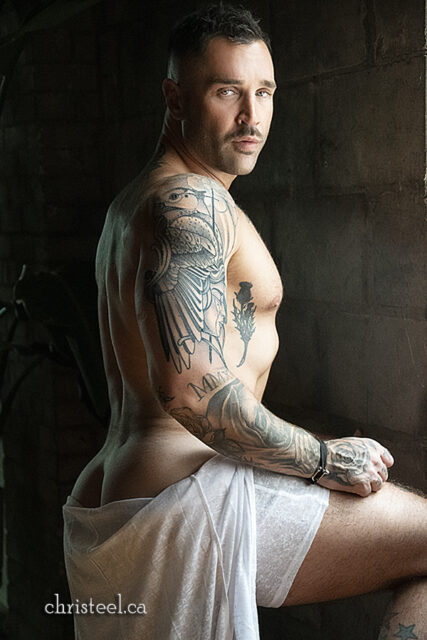 Chris Teel male form photography