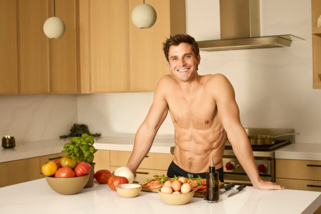 Antoni Porowski teams up with SAXX Underwear for its Spring 2026 campaign, blending comfort, confidence, and everyday authenticity.