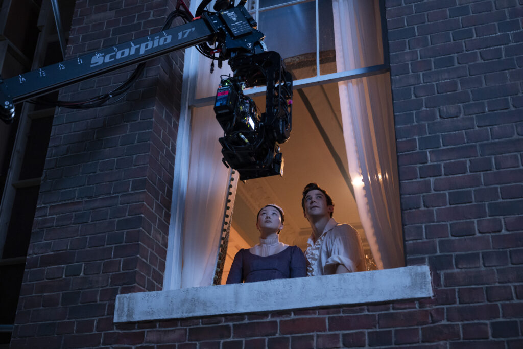 Bridgerton. (L to R) Yerin Ha as Sophie Baek, Luke Thompson as Benedict Bridgerton in episode 404 of Bridgerton. Cr. Liam Daniel/Netflix © 2025