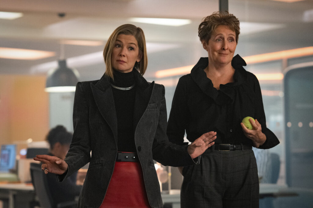 Ladies First. (L-R) Rosamund Pike as Alex Fox and Fiona Shaw as Felicity Chase in Ladies First. Cr. Rob Youngson/Netflix © 2026.
