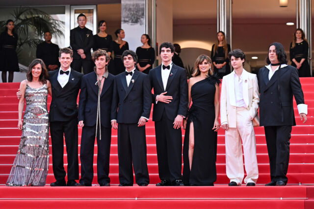 L-R) Lola Dueñas, Miguel Bernardeau, Guitarricadelafuente, Javier Ambrossi, Javier Calvó, Penélope Cruz, Milo Quifes and Carlos González attend the "La Bola Negra" screening during the 79th annual Cannes Film Festival at Palais des Festivals on May 21, 2026 in Cannes, France. 