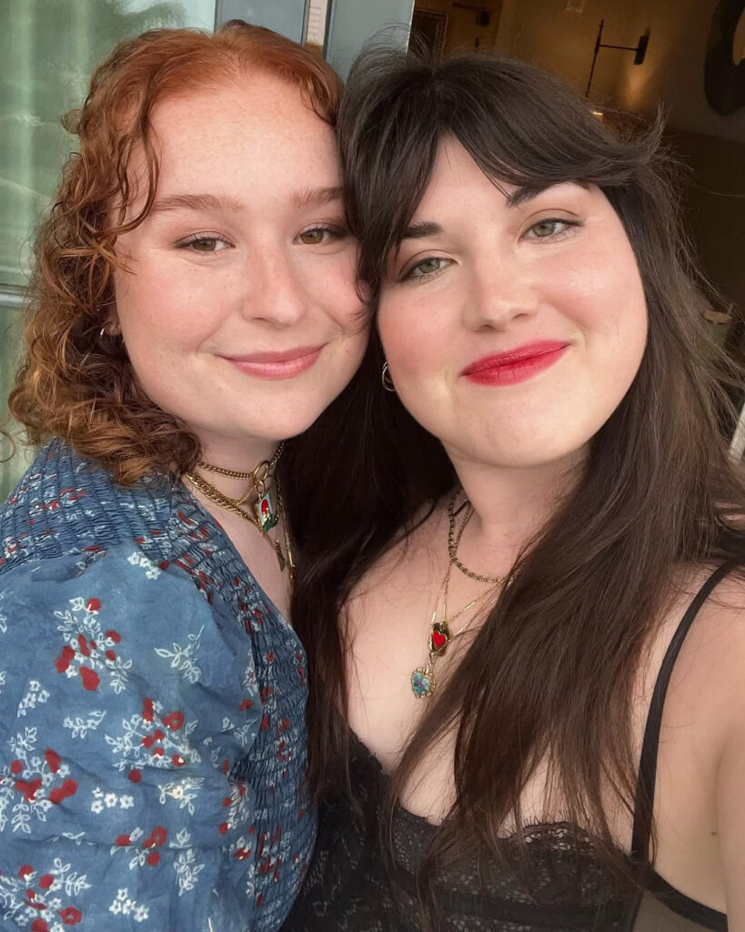 Julia Lester and Ilona Wolpert (Photo: Instagram/@ilana_wolpert)