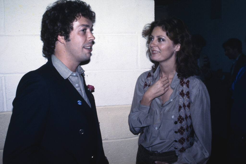 English actor and singer Tim Curry Tim and American actress Susan Sarandon attend the 2nd Rocky Horror Picture Show Convention, 8th October 1979. (Photo by Richie Aaron/Redferns/Getty Images)